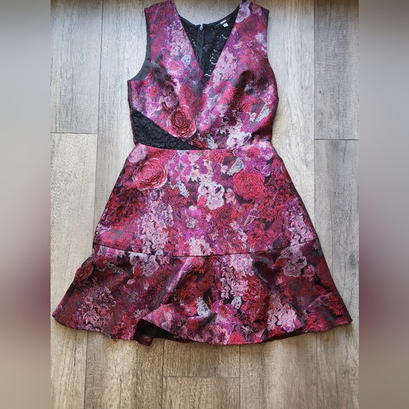 Slate & Willow Marmalade Dress - Picture 2 of 9